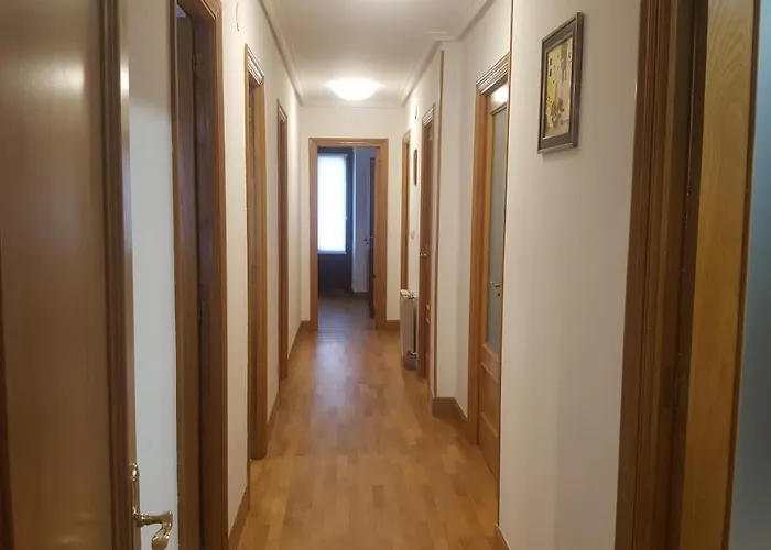 Amplio Y A Pie De Playa La Concha Apartment *